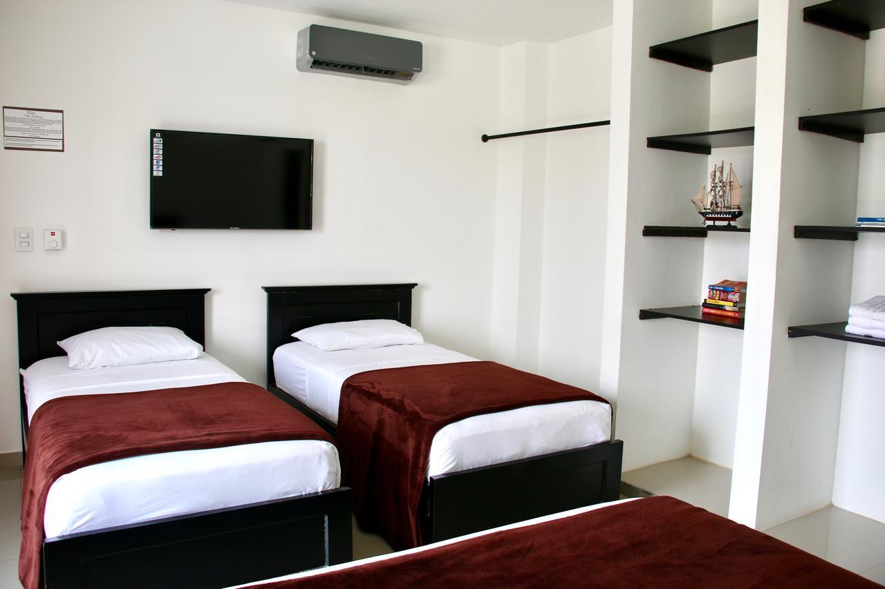 Calle Santodomingo Hotel 3*