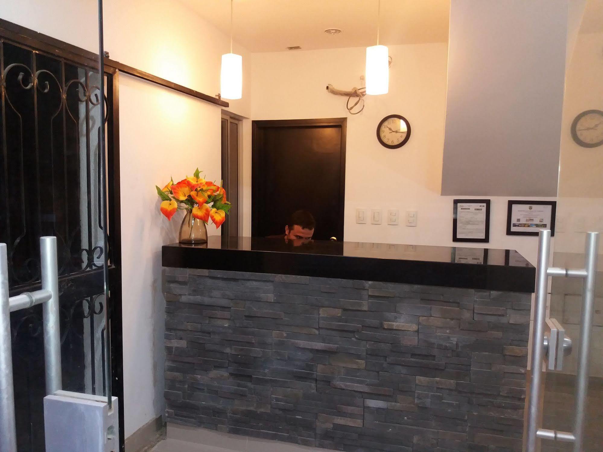 Calle Santodomingo Hotel
