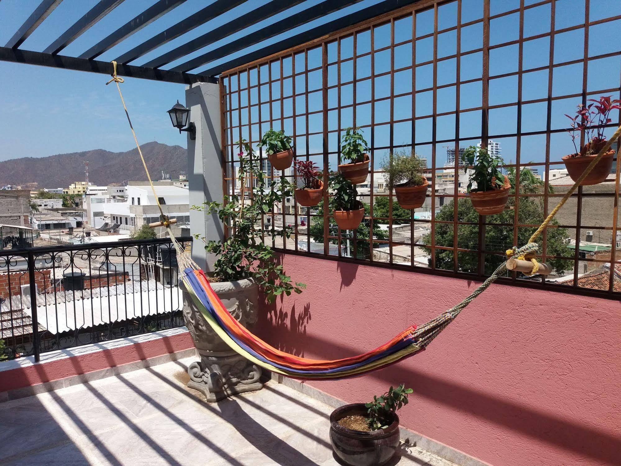 Calle Santodomingo Hotel 3*